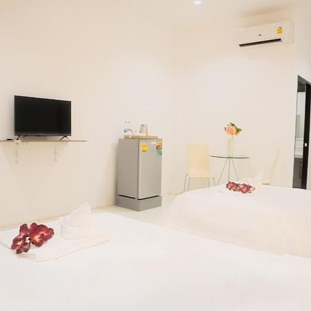 ตะวันแมนชั่น Apartment Ban Na Khua Екстериор снимка