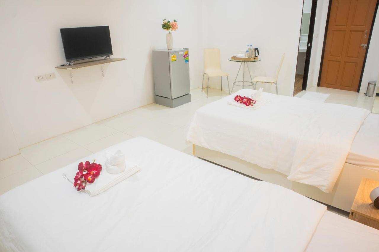 ตะวันแมนชั่น Apartment Ban Na Khua Екстериор снимка